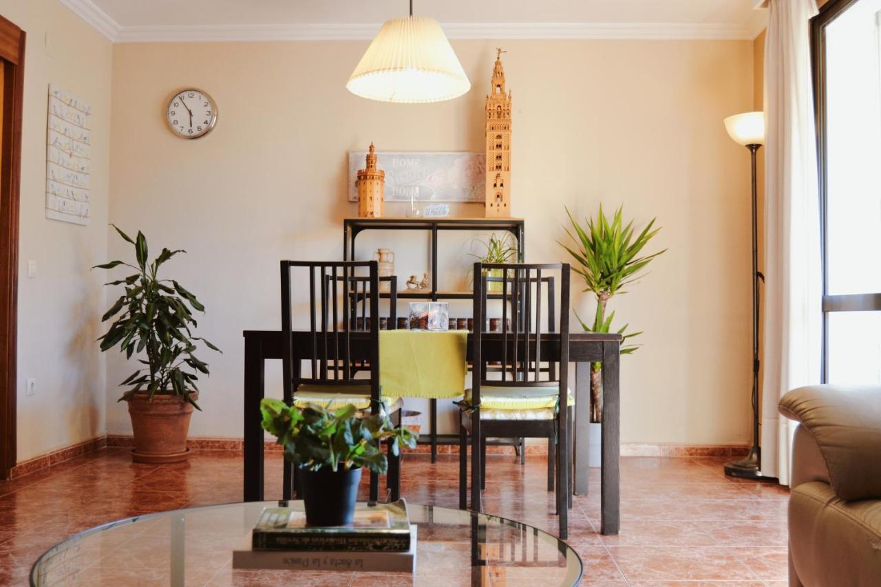 El Apartamento De Trini Seville Ngoại thất bức ảnh