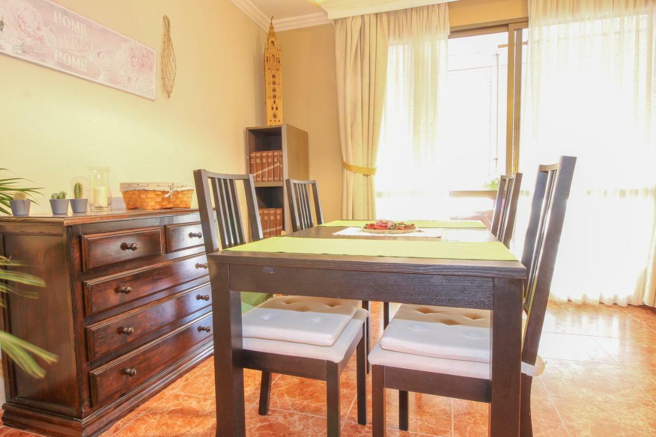 El Apartamento De Trini Seville Ngoại thất bức ảnh