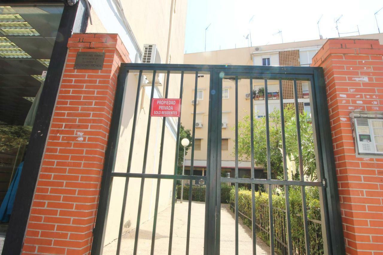 El Apartamento De Trini Seville Ngoại thất bức ảnh